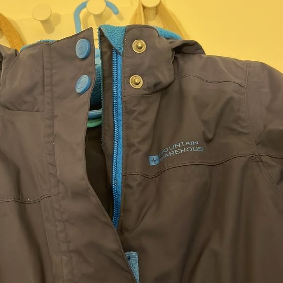 Great condition kids ski / snowsuit - age 2-3 (not a 3T) - super warm - Picture 2 of 7